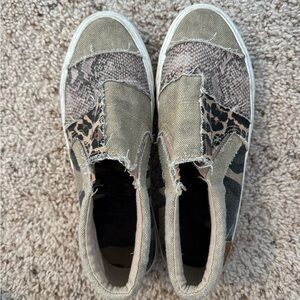 Blowfish Malibu slip on sneakers